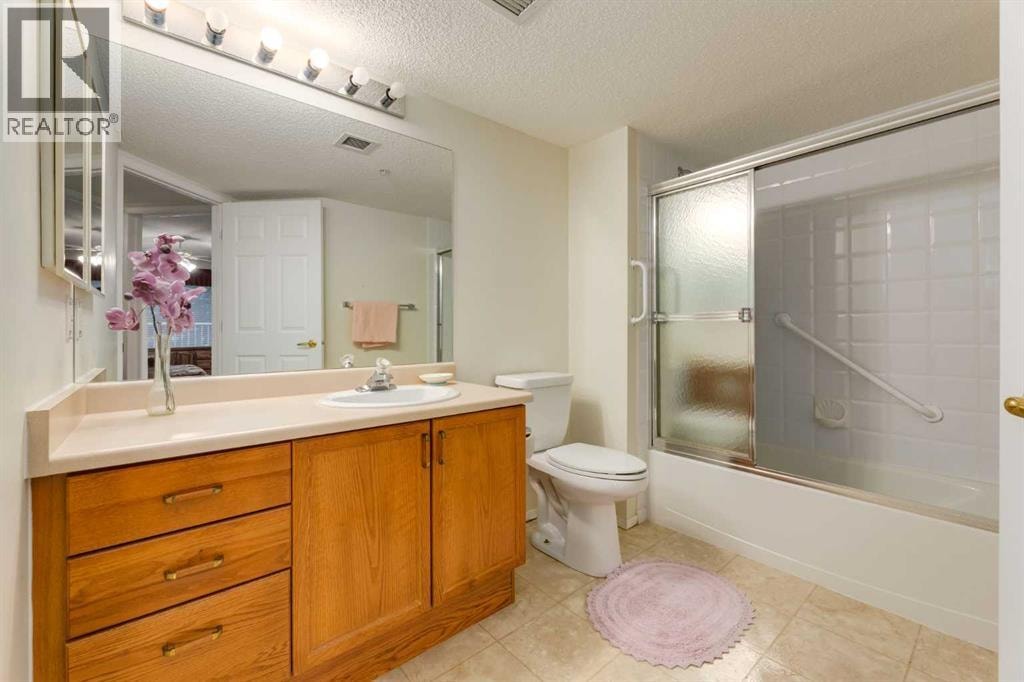 3204, 3204 Sienna Park Green SW — photo 26