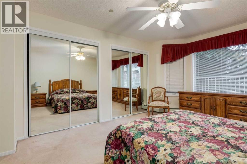 3204, 3204 Sienna Park Green SW — photo 19