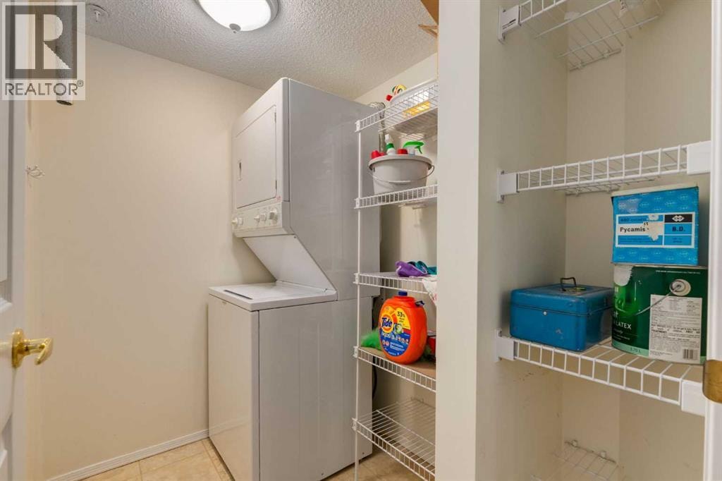 3204, 3204 Sienna Park Green SW — photo 27