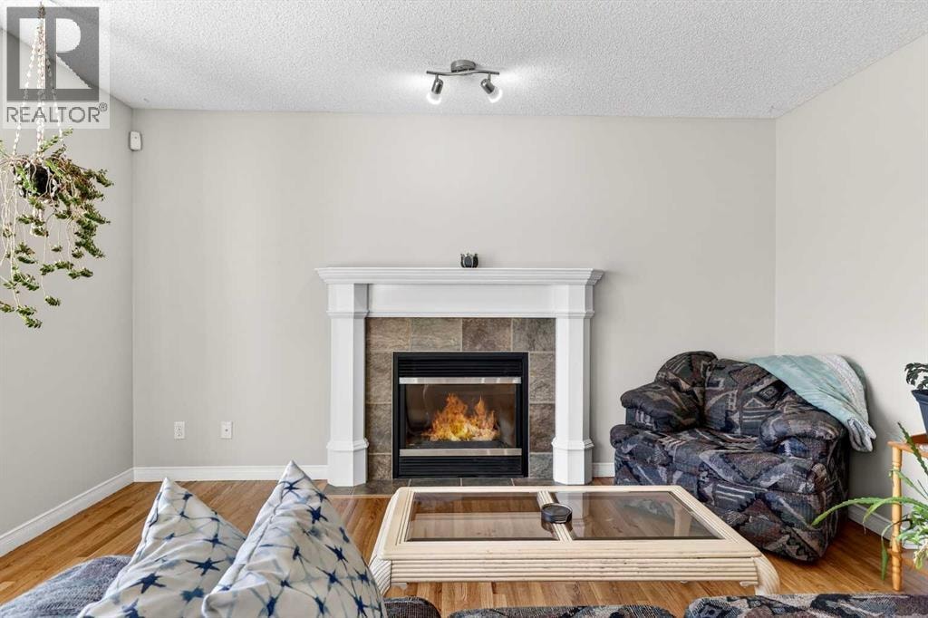 99 Evansmeade Crescent NW — photo 7