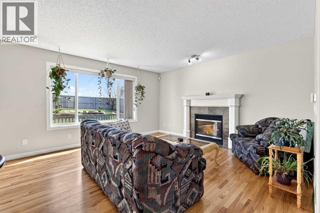 99 Evansmeade Crescent NW — photo 8
