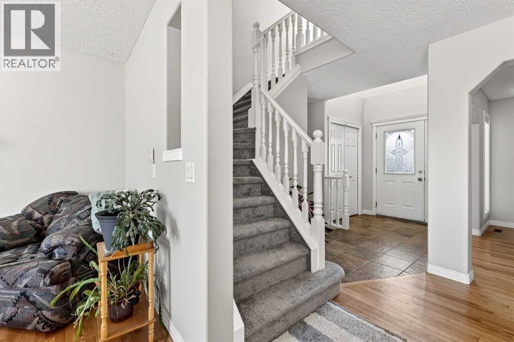 99 Evansmeade Crescent NW — photo 20