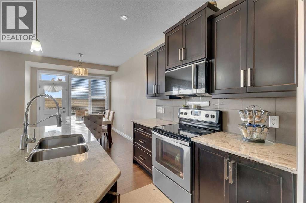 288 Evansborough Way NW — photo 11