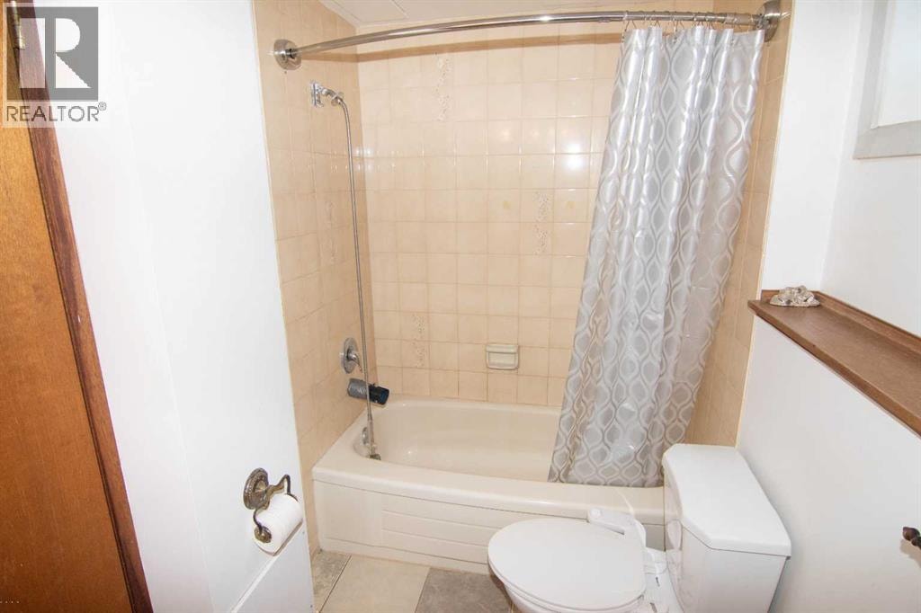 27 Taraglen Court NE — photo 20