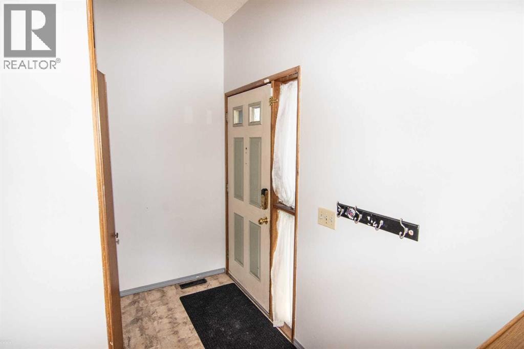 27 Taraglen Court NE — photo 10