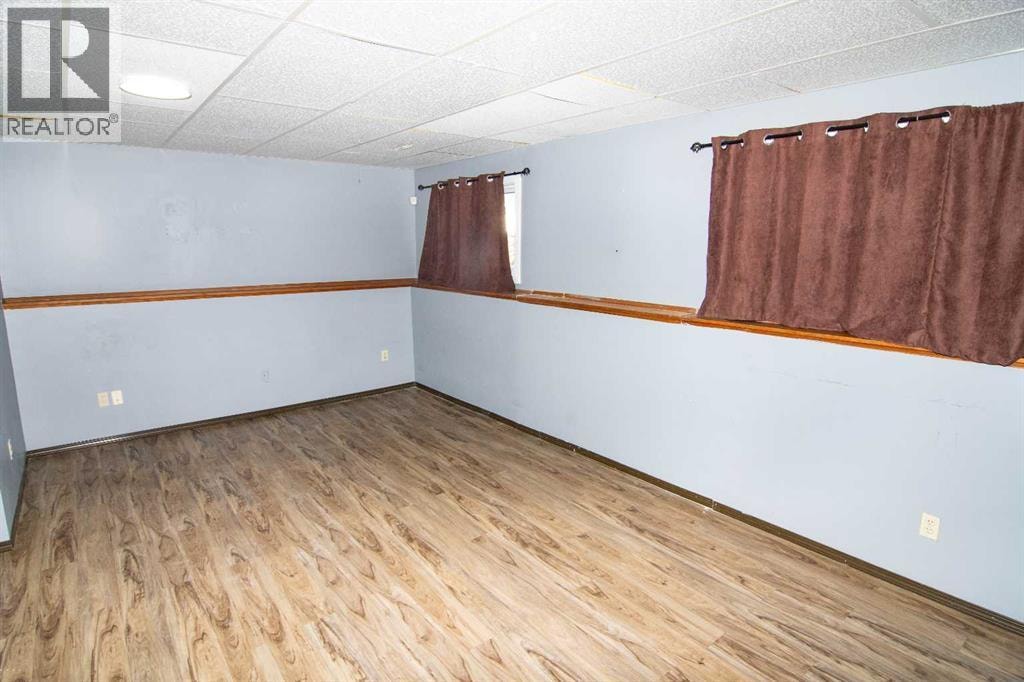 27 Taraglen Court NE — photo 17