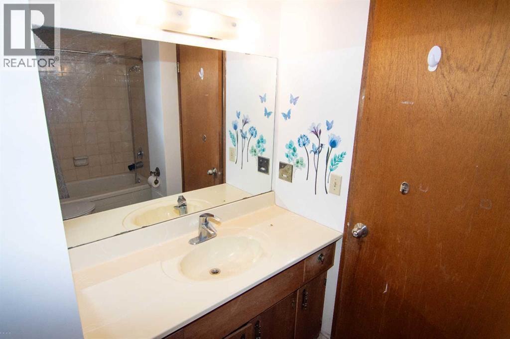27 Taraglen Court NE — photo 21