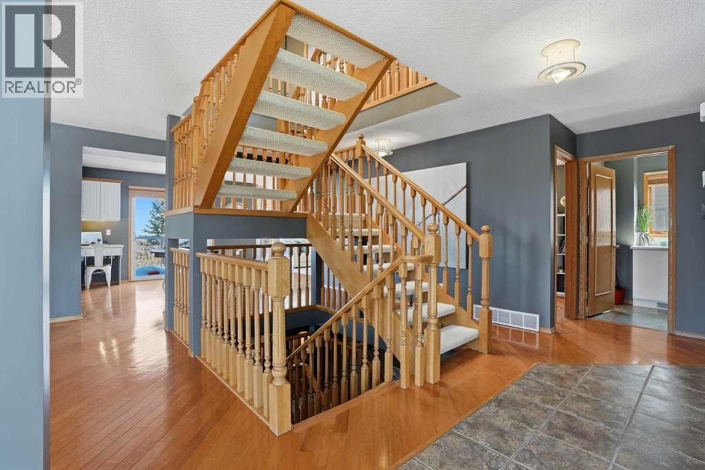 131 Edgebrook Circle NW — photo 27