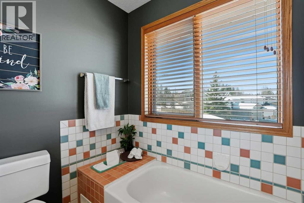 131 Edgebrook Circle NW — photo 31