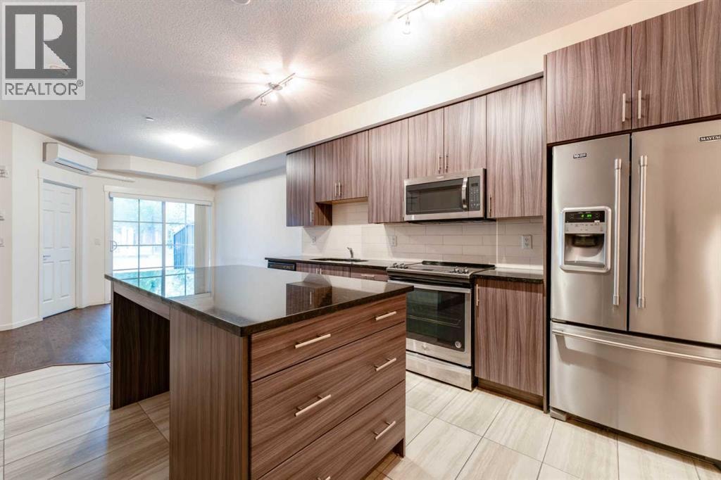 4116, 215 Legacy Boulevard SE — photo 5