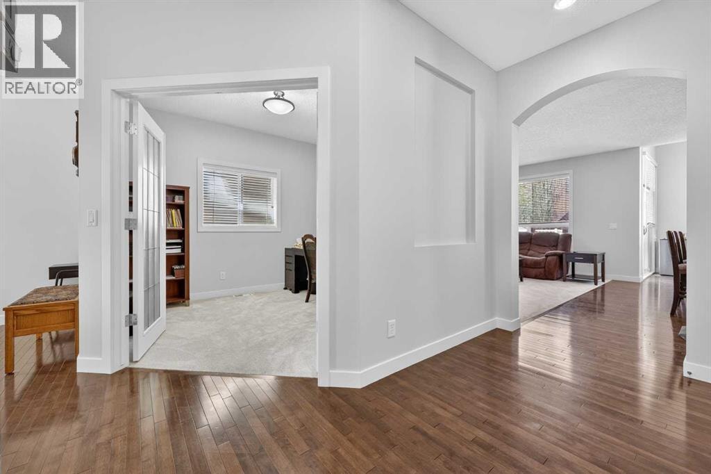 64 Cranridge Crescent SE — photo 8