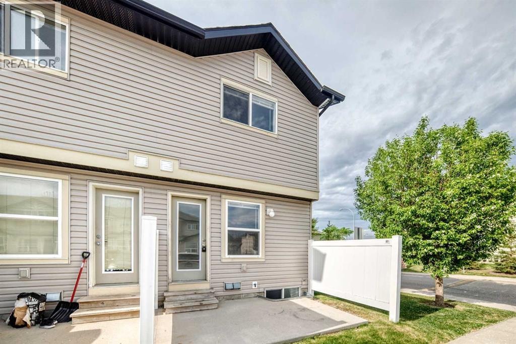 501 Saddlecrest Boulevard NE — photo 41