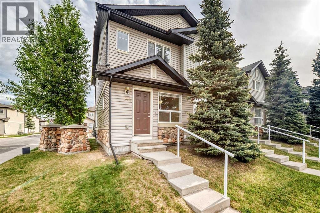 501 Saddlecrest Boulevard NE — photo 2