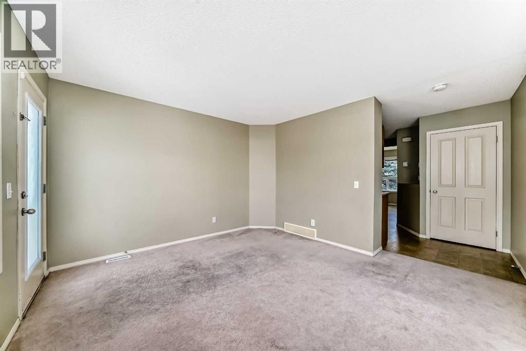 501 Saddlecrest Boulevard NE — photo 22
