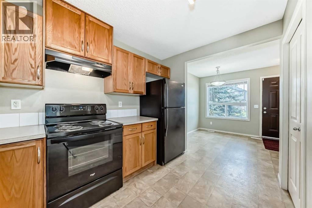 501 Saddlecrest Boulevard NE — photo 9