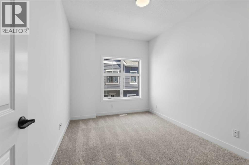 619 Mahogany Road SE — photo 11
