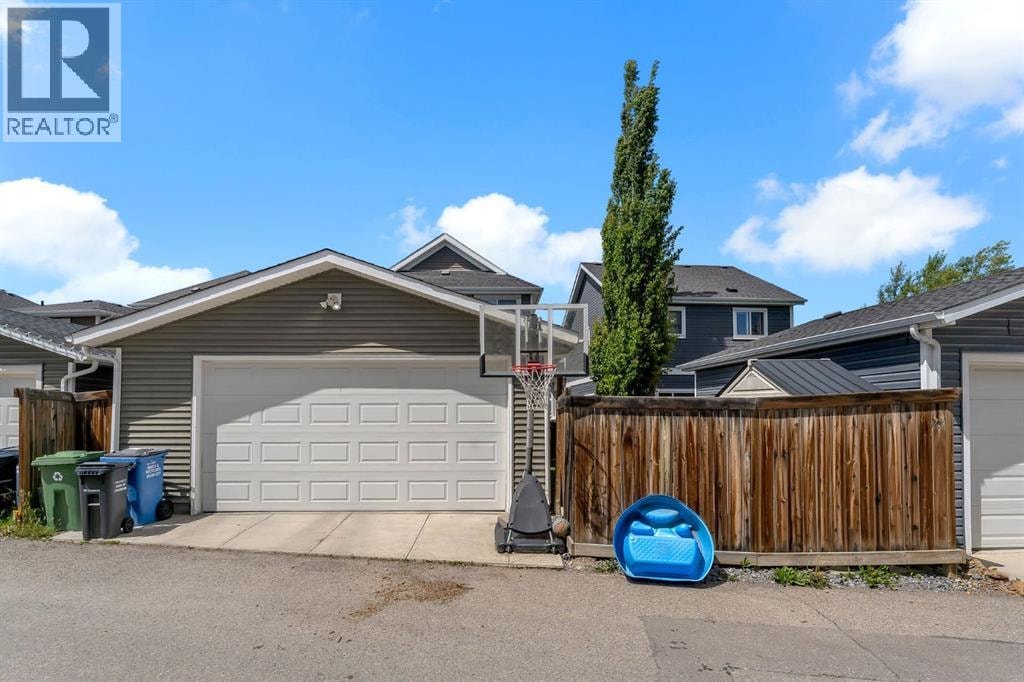 27 River Heights Crescent — photo 43