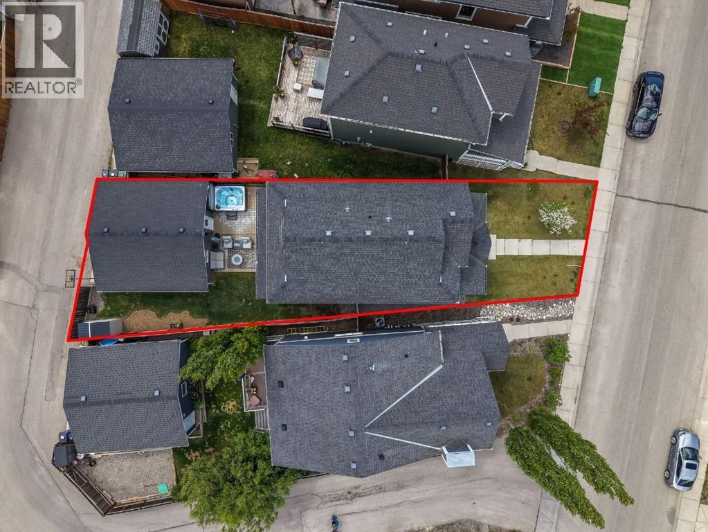 27 River Heights Crescent — photo 45