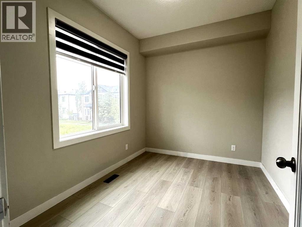 2103, 333 Taralake Way NE — photo 3