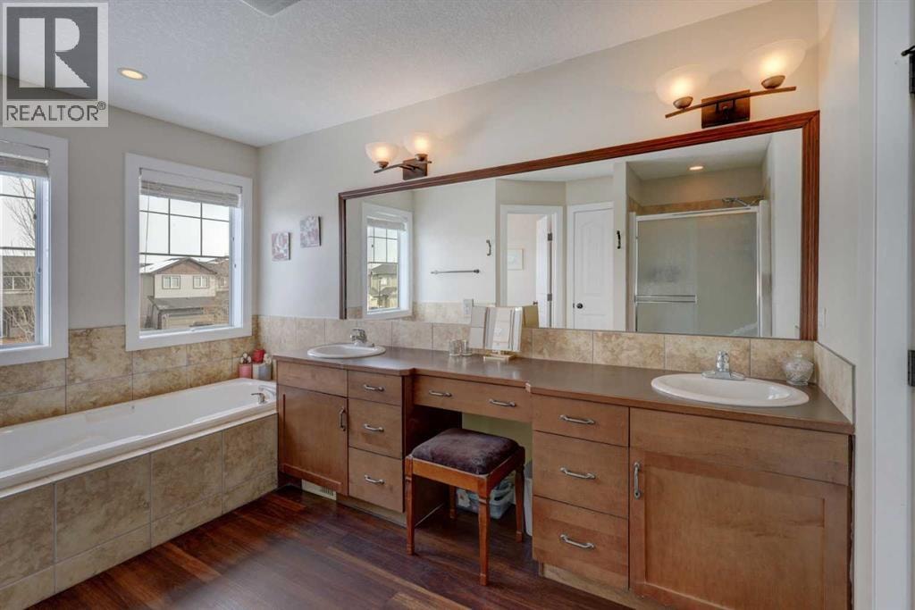729 Canoe Avenue SW — photo 18