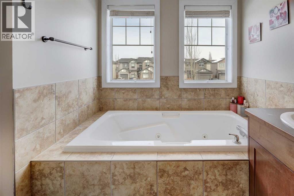 729 Canoe Avenue SW — photo 19