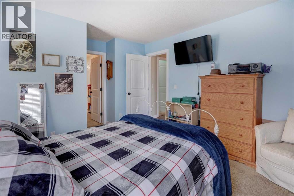 729 Canoe Avenue SW — photo 23
