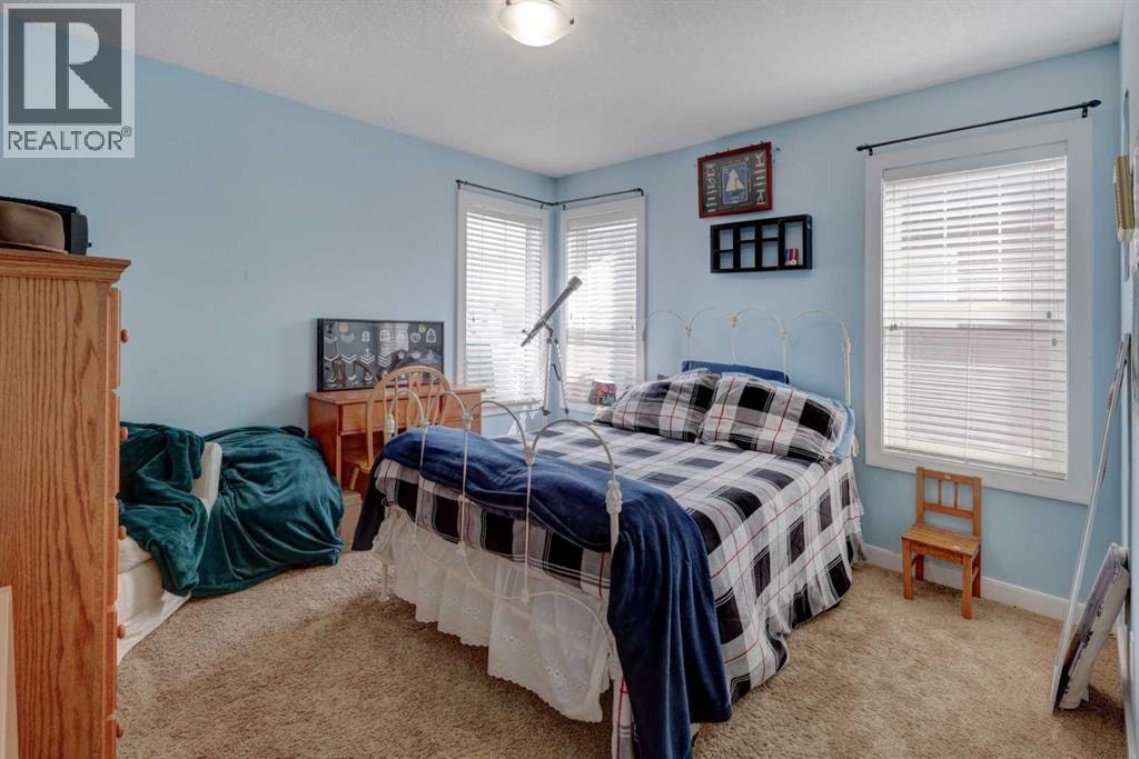 729 Canoe Avenue SW — photo 22