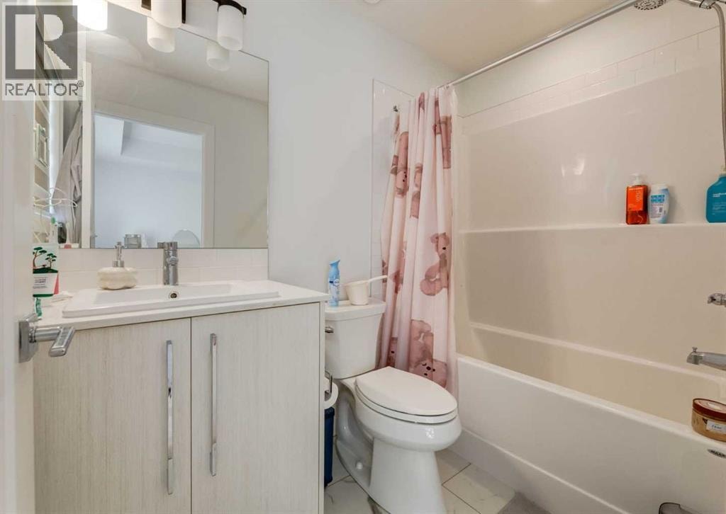 7386 202 Avenue SE — photo 25