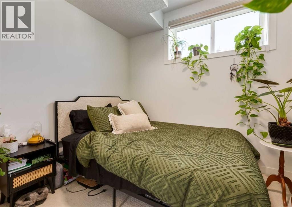 7386 202 Avenue SE — photo 38