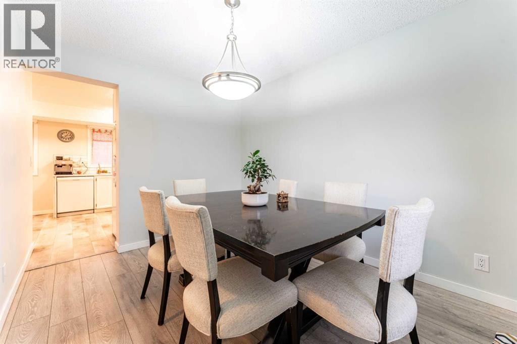 332 Deer Run Crescent SE — photo 7