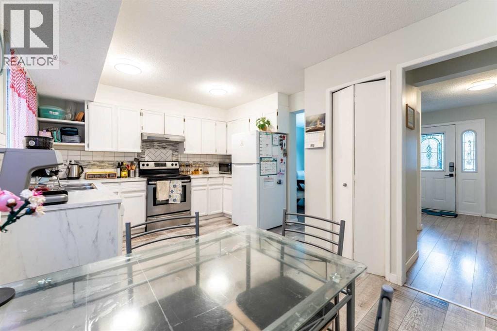 332 Deer Run Crescent SE — photo 15