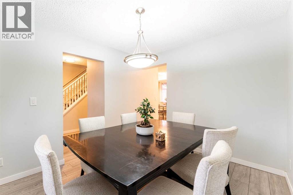 332 Deer Run Crescent SE — photo 8