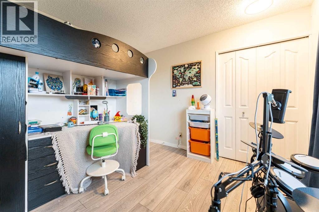 332 Deer Run Crescent SE — photo 24
