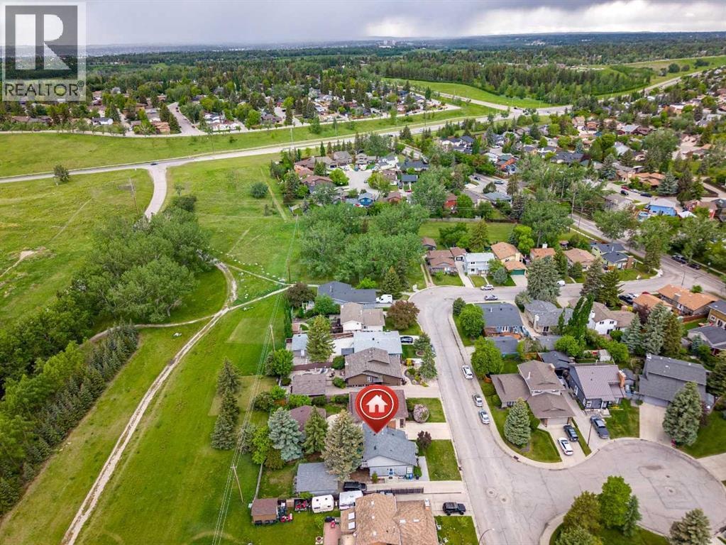 332 Deer Run Crescent SE — photo 49