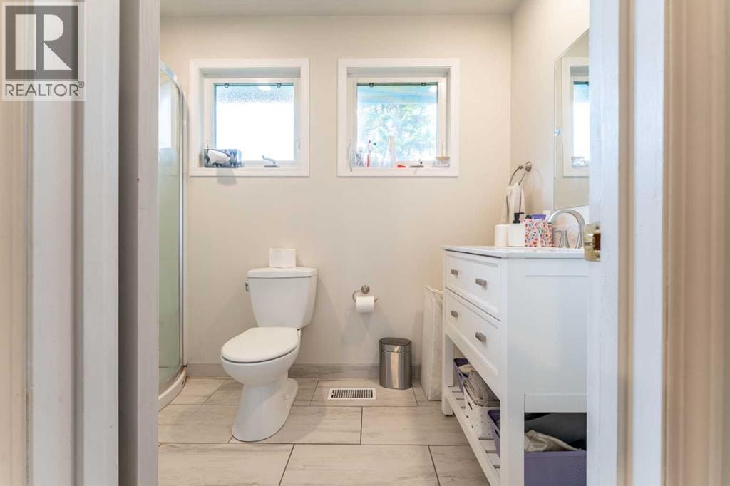 332 Deer Run Crescent SE — photo 31