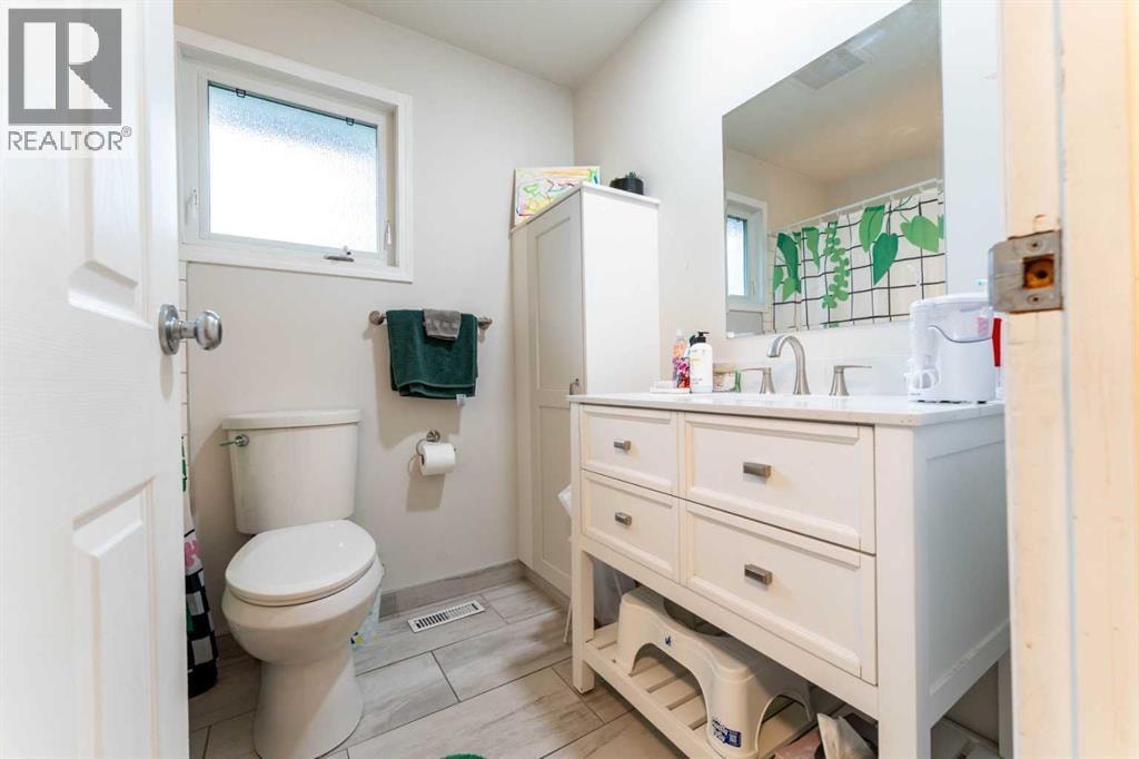 332 Deer Run Crescent SE — photo 26