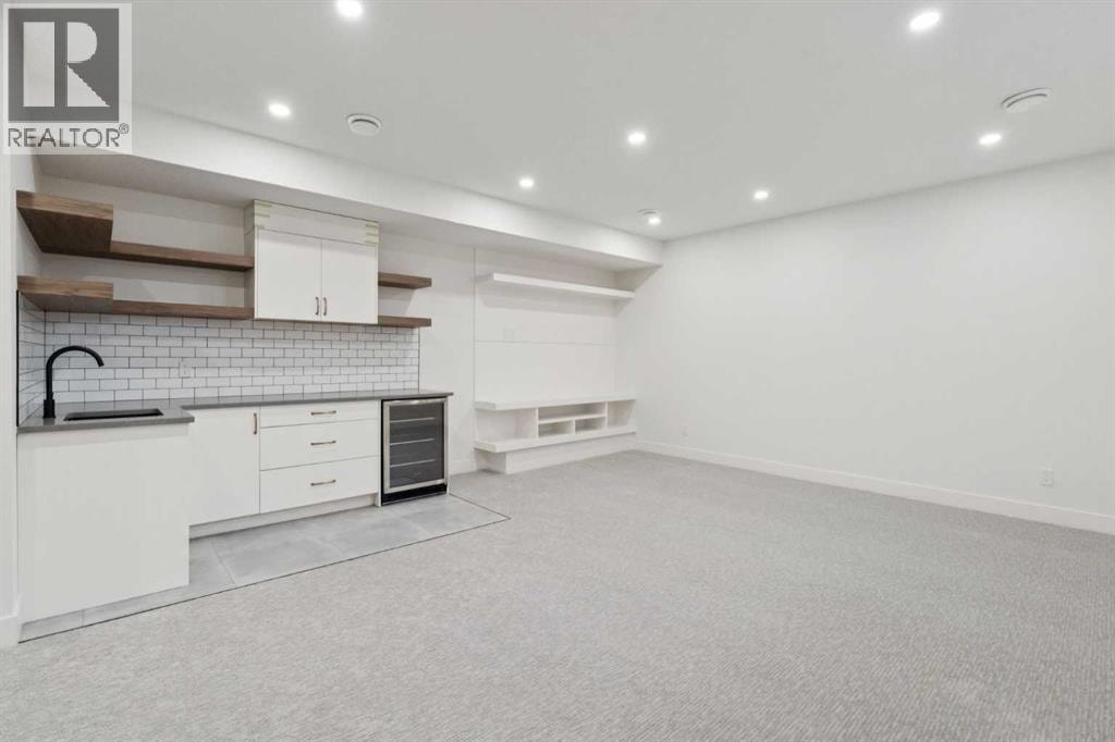 645 36 Street SW — photo 34