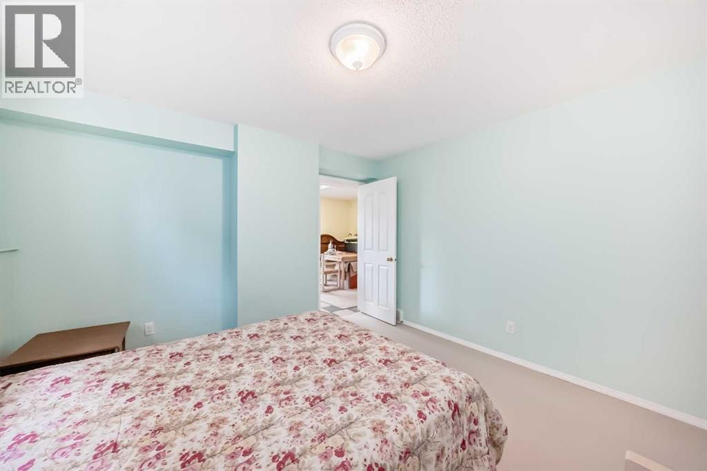 264 hawkmount Close — photo 19