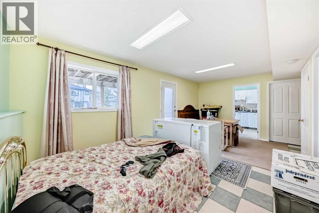 264 hawkmount Close — photo 17