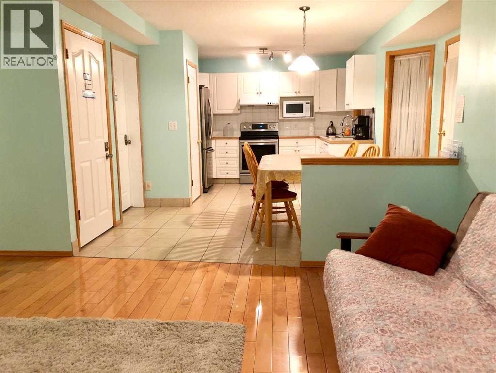 264 hawkmount Close — photo 3