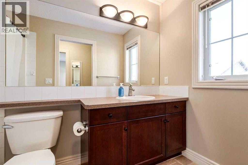 37 Royal Oak Plaza NW — photo 29