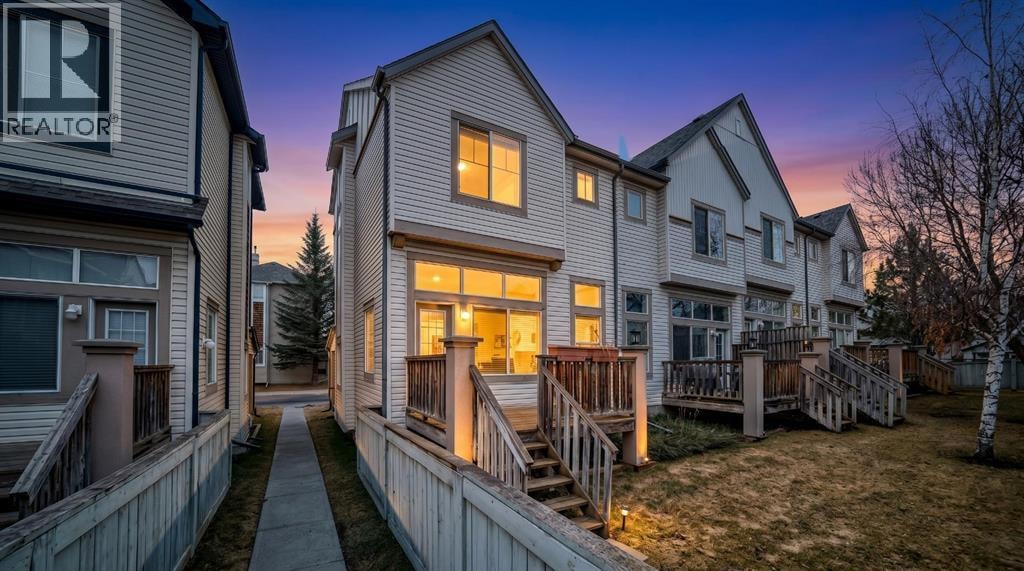 17 Copperfield Court SE — photo 2