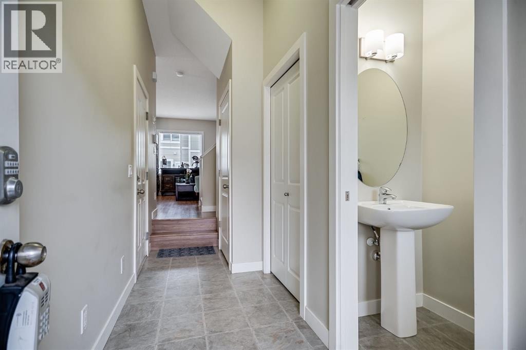 124, 300 Marina Drive — photo 4