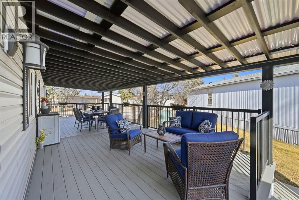 342 Burroughs Circle NE — photo 8