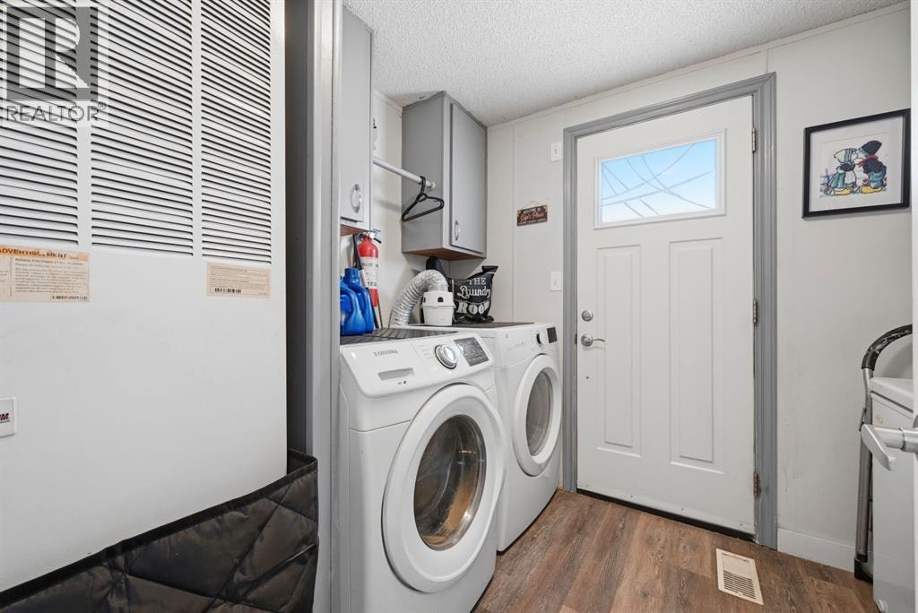 342 Burroughs Circle NE — photo 17