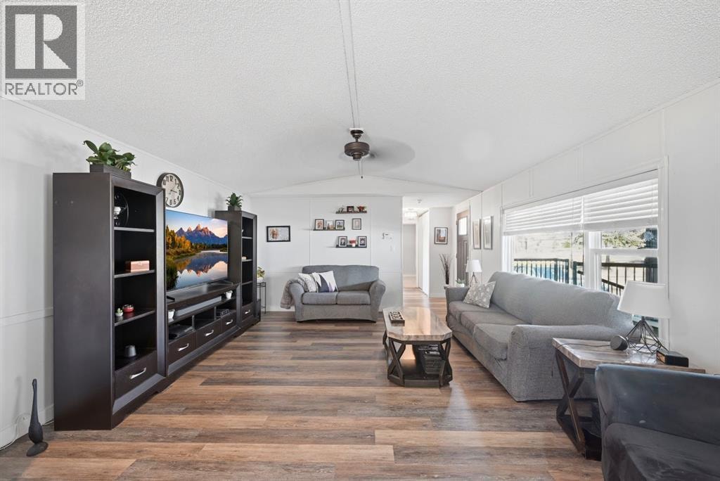 342 Burroughs Circle NE — photo 11
