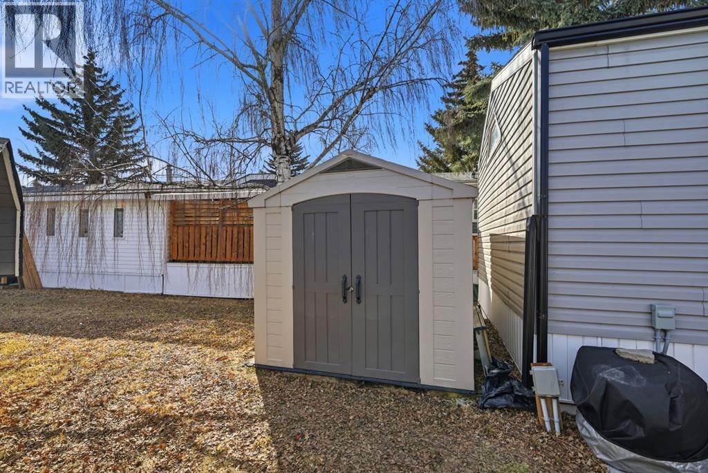342 Burroughs Circle NE — photo 31