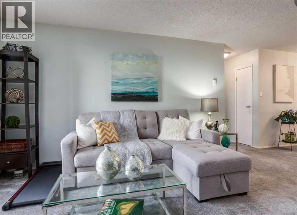 4107, 315 Southampton Drive SW — photo 2