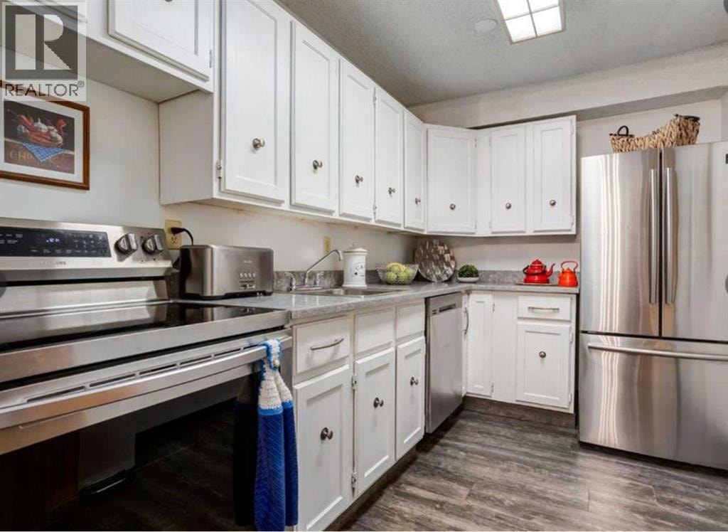4107, 315 Southampton Drive SW — photo 9
