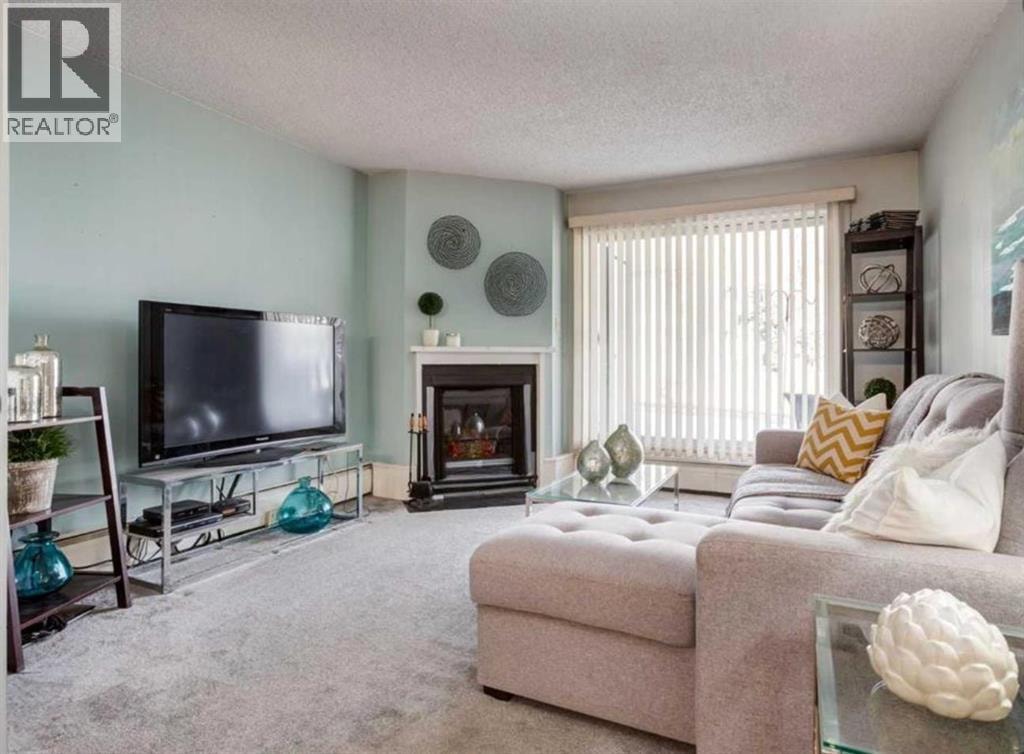 4107, 315 Southampton Drive SW — photo 4